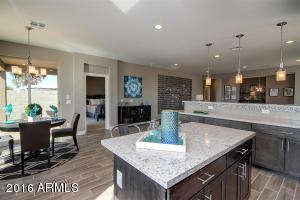 2113 E Aire Libre Ave, Phoenix, AZ 85022 photo 8