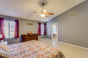 813 N Falcon Dr, Gilbert, AZ 85234 photo 26