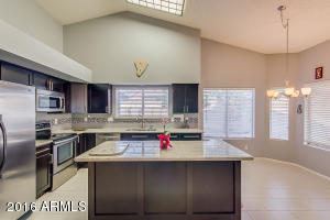 813 N Falcon Dr, Gilbert, AZ 85234 photo 16