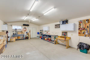 813 N Falcon Dr, Gilbert, AZ 85234 photo 49