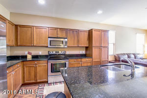 3561 E Constitution Dr, Gilbert, AZ 85296 photo 7