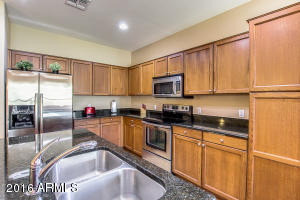 3561 E Constitution Dr, Gilbert, AZ 85296 photo 8