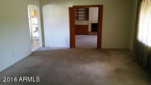 2909 E Highland Ave, Phoenix, AZ 85016 photo 2