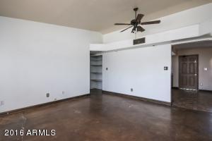 703 S Robin Ln, Mesa, AZ 85204 photo 4
