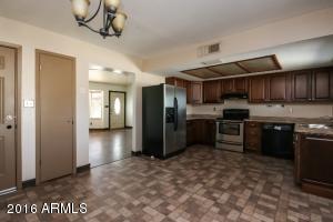 703 S Robin Ln, Mesa, AZ 85204 photo 6
