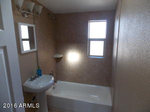 1346 E Lynne Ln, Phoenix, AZ 85042 photo 6