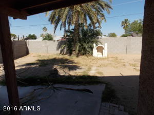 1346 E Lynne Ln, Phoenix, AZ 85042 photo 12