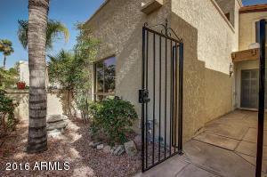 4713 E Winston Dr, Phoenix, AZ 85044 photo 3