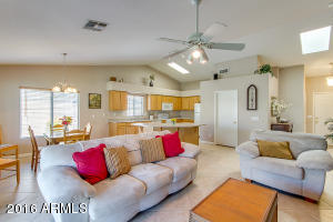 310 W Gail Dr, Gilbert, AZ 85233 photo 8