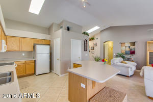 310 W Gail Dr, Gilbert, AZ 85233 photo 9