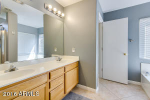310 W Gail Dr, Gilbert, AZ 85233 photo 21