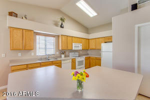 310 W Gail Dr, Gilbert, AZ 85233 photo 11