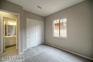 3039 E Austin Dr, Gilbert, AZ 85296 photo 11