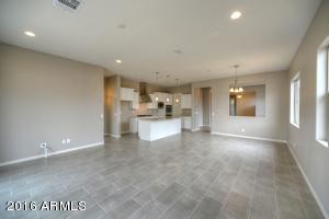 3039 E Austin Dr, Gilbert, AZ 85296 photo 2