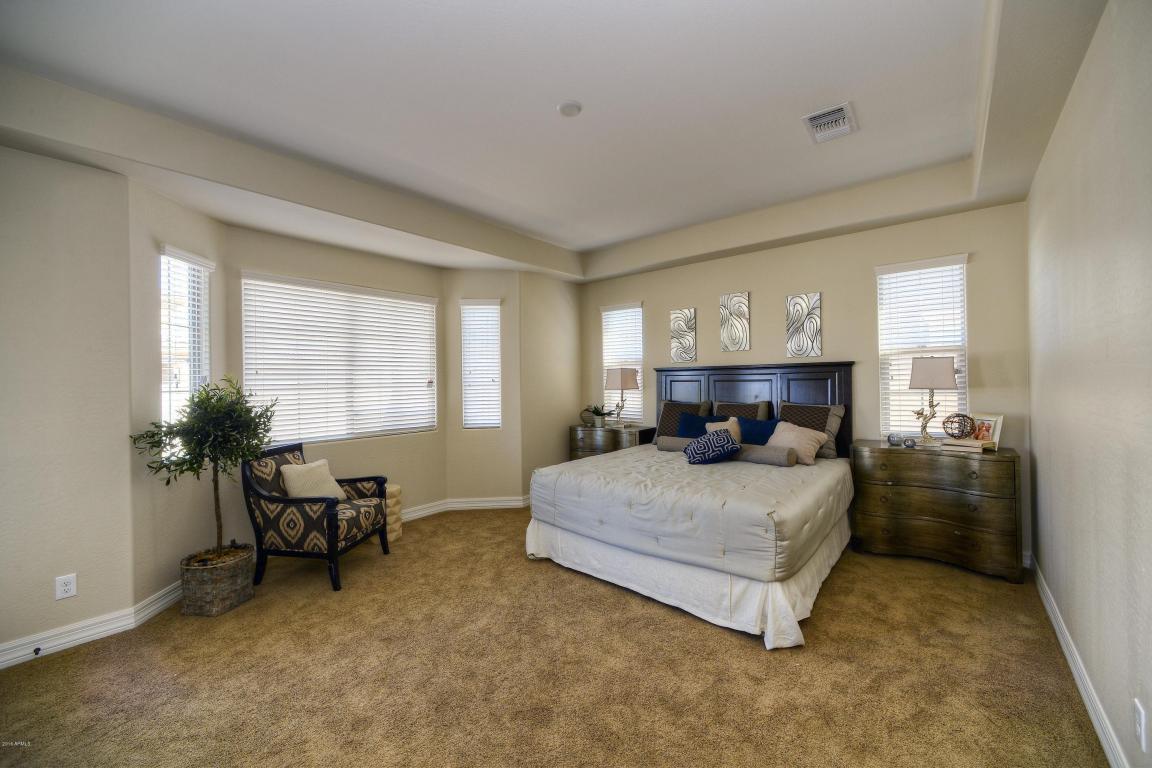 2834 E Bloomfield Pkwy, Gilbert, AZ 85296 photo 9