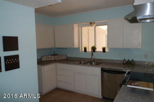 327 E Balboa Dr, Tempe, AZ 85282 photo 6