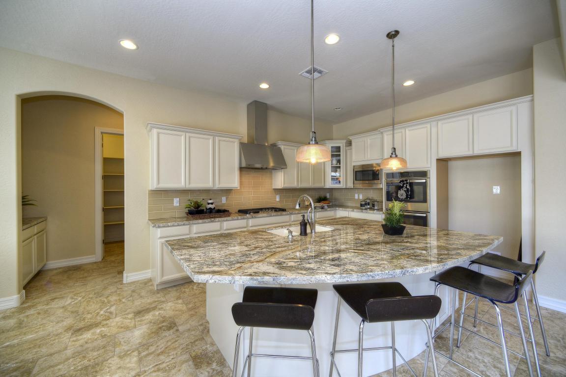 2835 E Bloomfield Pkwy, Gilbert, AZ 85296 photo 12