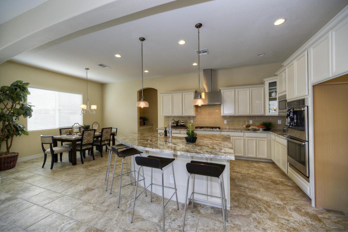 2835 E Bloomfield Pkwy, Gilbert, AZ 85296 photo 11