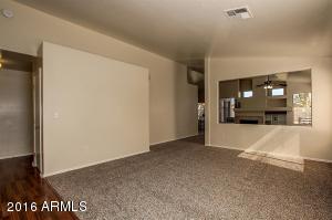 1390 W Page Ave, Gilbert, AZ 85233 photo 4