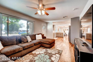 226 E Harvard Dr, Tempe, AZ 85283 photo 8