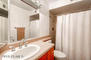 226 E Harvard Dr, Tempe, AZ 85283 photo 19