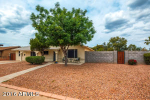 226 E Harvard Dr, Tempe, AZ 85283 photo 2