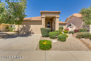 1324 E Glenhaven Dr, Phoenix, AZ 85048 photo 1