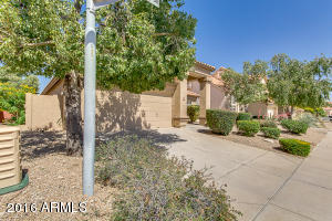 1324 E Glenhaven Dr, Phoenix, AZ 85048 photo 2