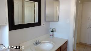 2040 E Mulberry Dr, Phoenix, AZ 85016 photo 17