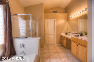 2143 E Victor Rd, Gilbert, AZ 85296 photo 22