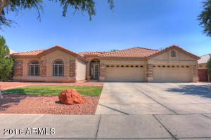2143 E Victor Rd, Gilbert, AZ 85296 photo 1