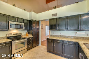 2218 Egret Ct, Gilbert, AZ 85234 photo 3