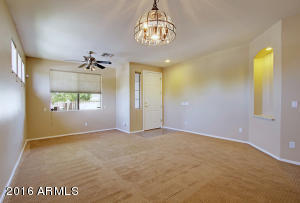 2703 E Carson Rd, Phoenix, AZ 85042 photo 5
