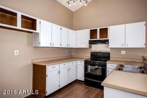 232 W Utopia Rd, Phoenix, AZ 85027 photo 2