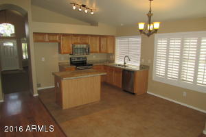 582 E Cathy Dr, Gilbert, AZ 85296 photo 6