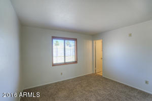 4024 E Andorra Dr, Phoenix, AZ 85032 photo 8