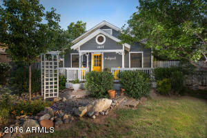 1407 E Clarendon Ave, Phoenix, AZ 85014 photo 1