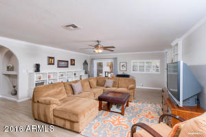 5037 E Weldon Ave, Phoenix, AZ 85018 photo 4