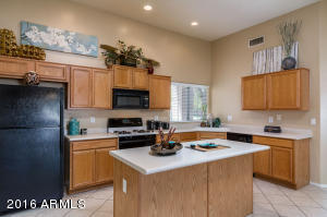 320 W Brooks St, Gilbert, AZ 85233 photo 9