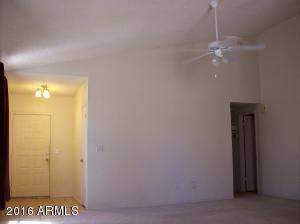3930 E Graythorn St, Phoenix, AZ 85044 photo 3
