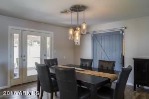 122 E Loma Ln, Phoenix, AZ 85020 photo 12