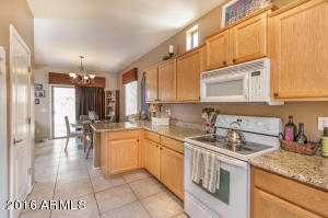 864 E Stottler Dr, Gilbert, AZ 85296 photo 9