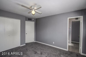 5533 N 33rd Dr, Phoenix, AZ 85017 photo 7