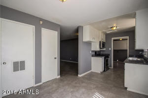 5533 N 33rd Dr, Phoenix, AZ 85017 photo 3