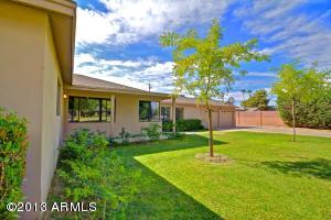 3213 E Mitchell Dr, Phoenix, AZ 85018 photo 6