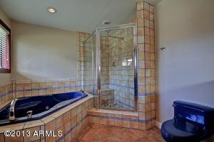 3213 E Mitchell Dr, Phoenix, AZ 85018 photo 11