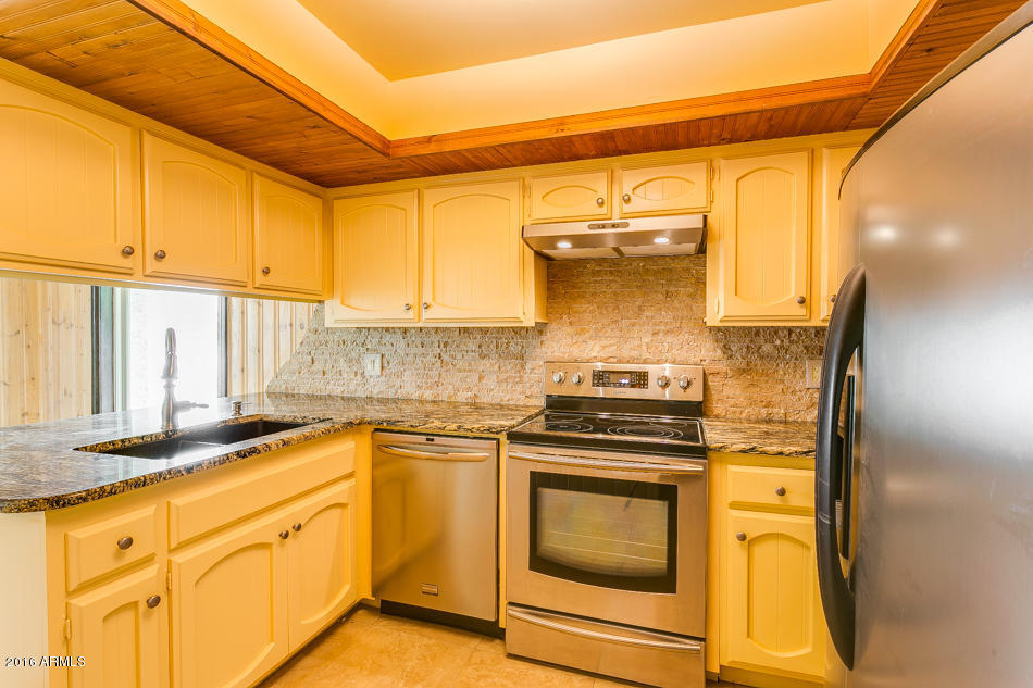 3800 E Lincoln Dr #10, Phoenix, AZ 85018 photo 9