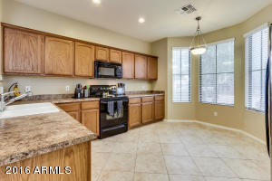 3732 E Sundance Ave, Gilbert, AZ 85297 photo 4
