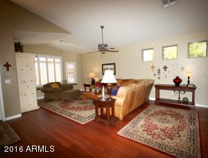 1775 E Horseshoe Ct, Gilbert, AZ 85296 photo 6