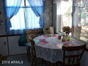 2128 N Woods Dr, Overgaard, AZ 85933 photo 8